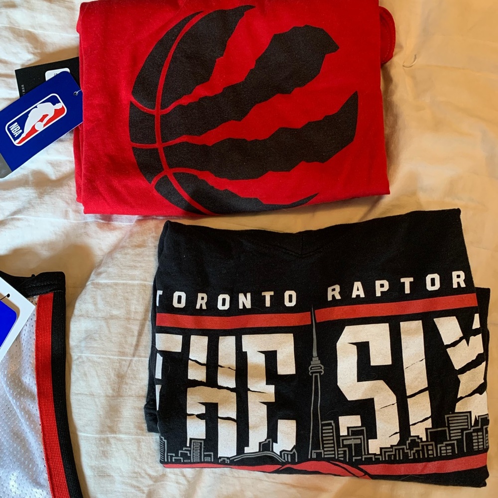 SOLD!!! (Not sure why Posh isn’t updating the status)